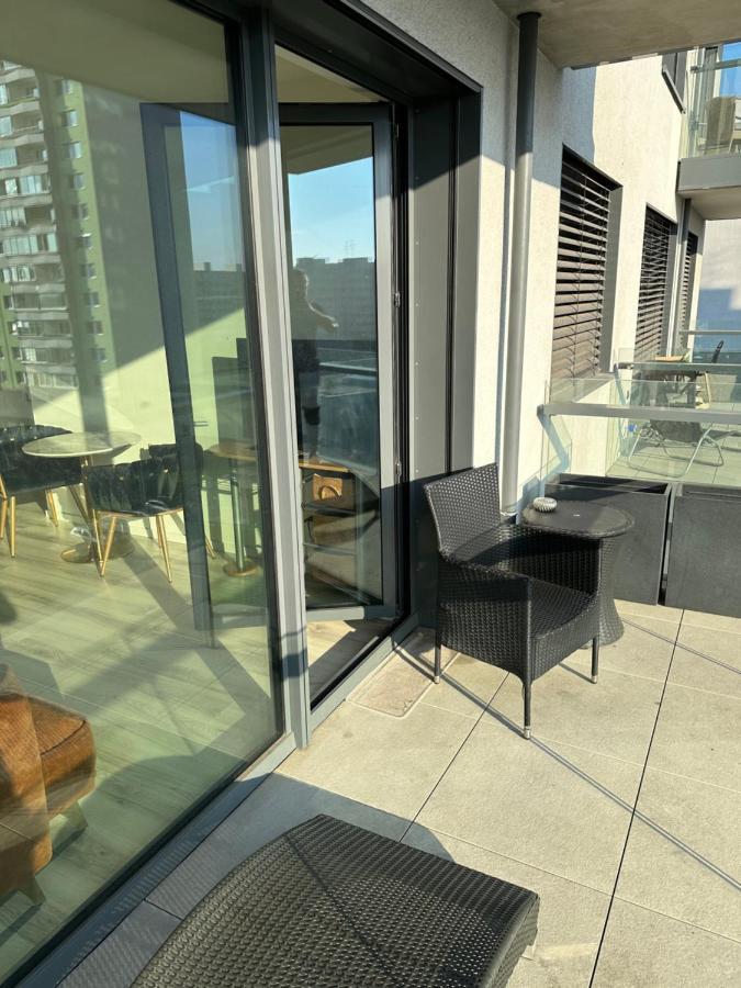 Ein Park Apartment With Free Parking Bratislava Extérieur photo