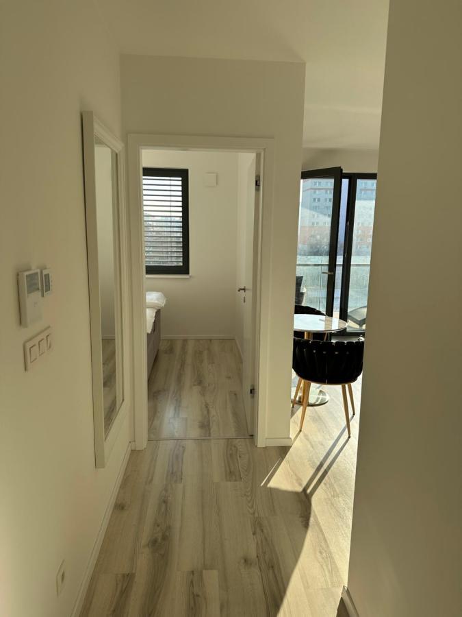 Ein Park Apartment With Free Parking Bratislava Extérieur photo