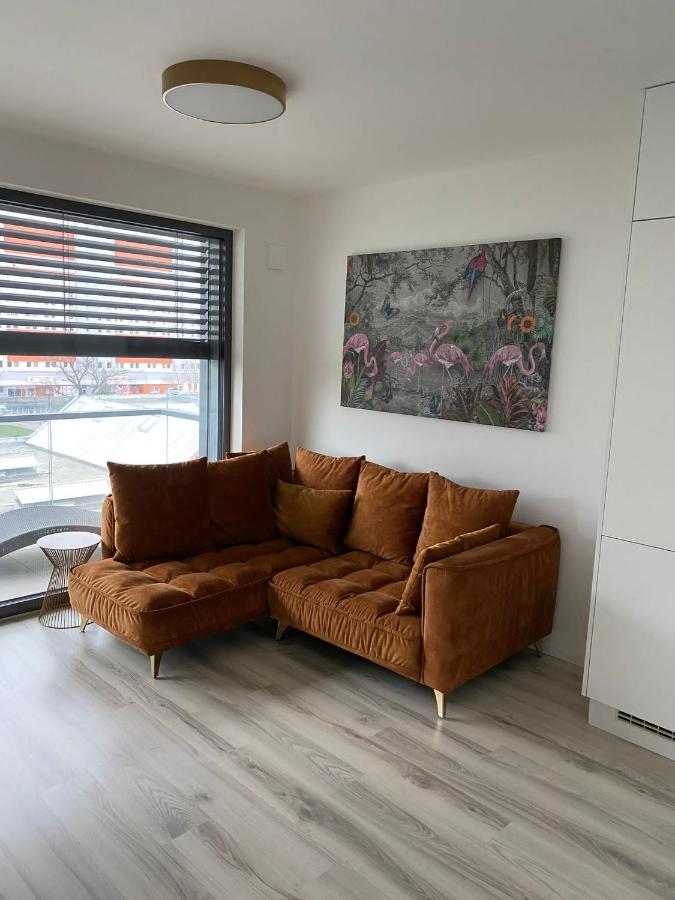 Ein Park Apartment With Free Parking Bratislava Extérieur photo