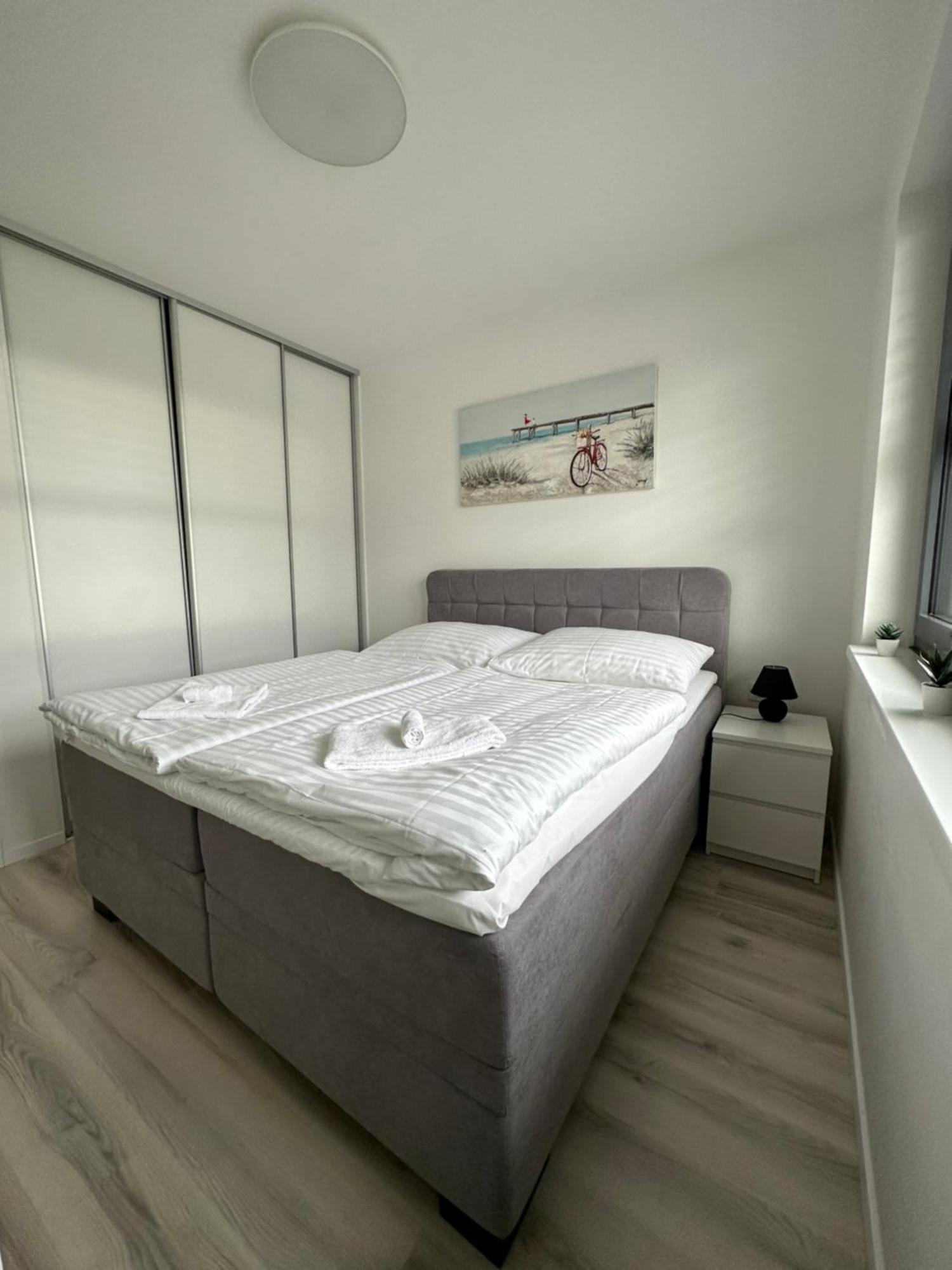 Ein Park Apartment With Free Parking Bratislava Extérieur photo